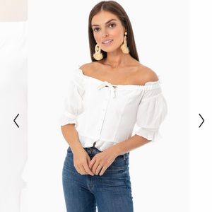 CULT GAIA Cream Crop Top/- new with tags!!